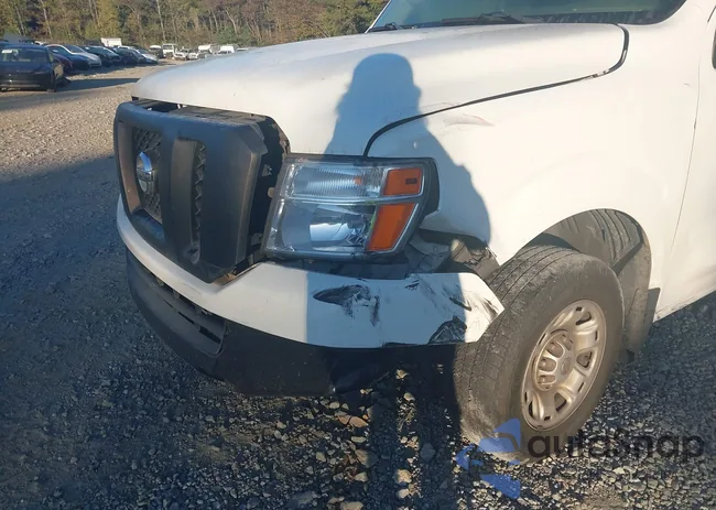 1N6BF0KM1LN808157: 43417585