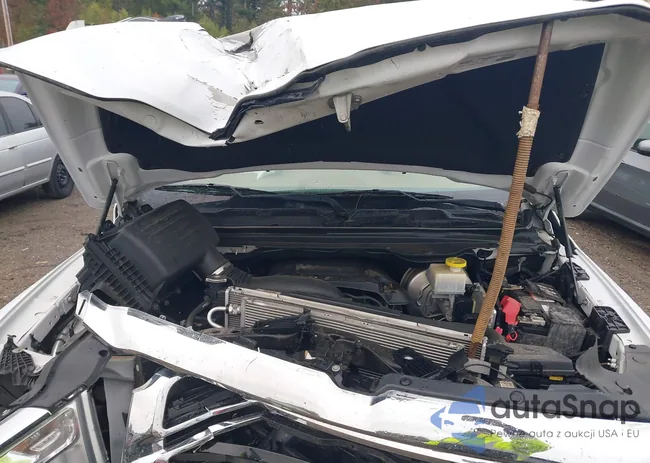 1C6SRFFT2KN796749: 43417774