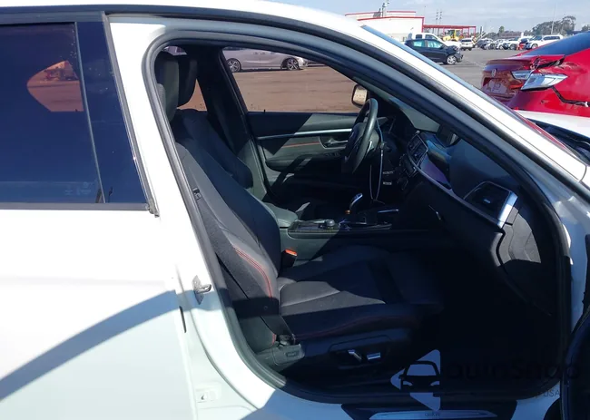 WBA8E9G59GNU30100: 43417808