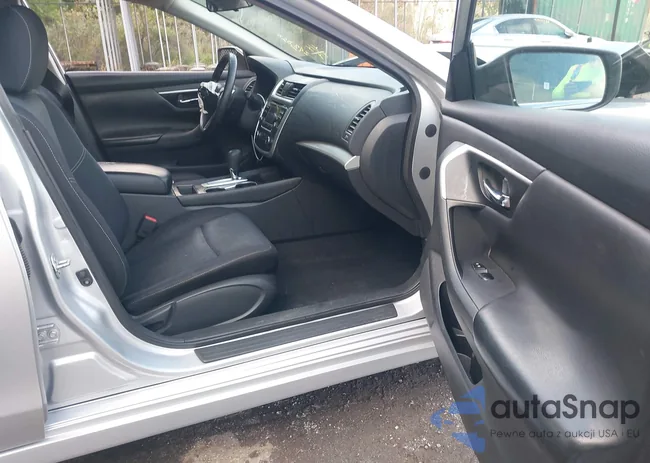 1N4AL3APXHC491041: 43417879