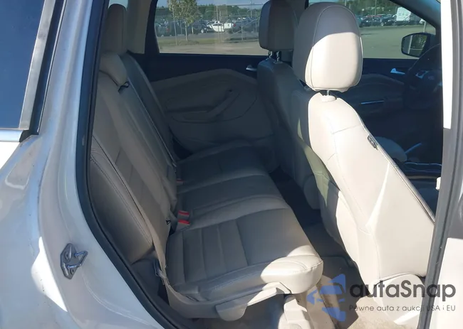 1FMCU9J93FUC32818: 43417889