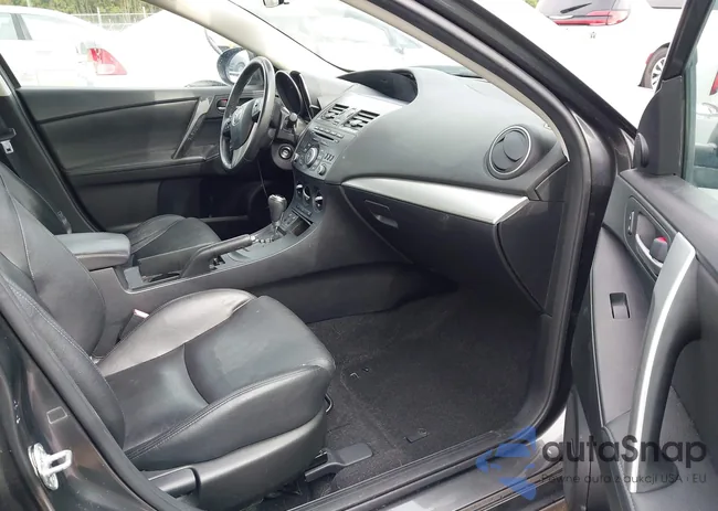 JM1BL1W80C1677812: 43418031