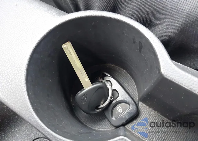 KMHTC6AD1EU184014: 43417473