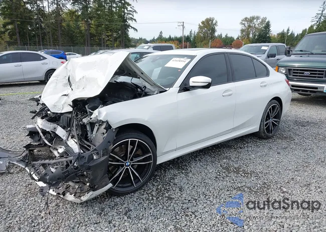 3MW5R7J05M8C02795: 43418591