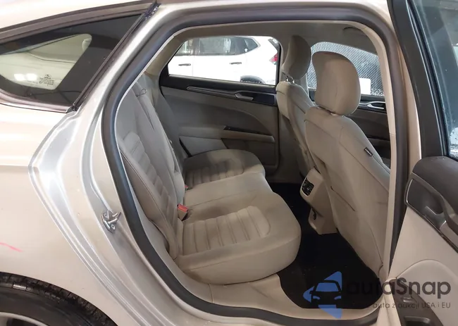 3FA6P0HD8HR290129: 43418660