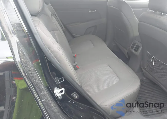 KNDPBCAC1G7811729: 43418688