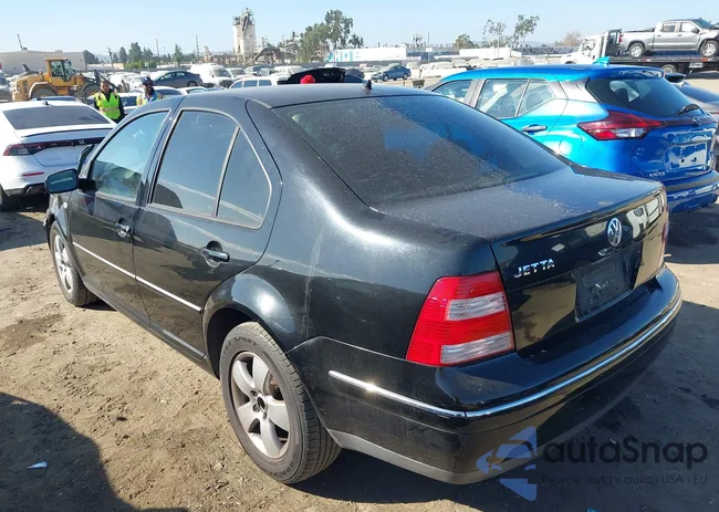 3VWSA69M64M081813: 43418750