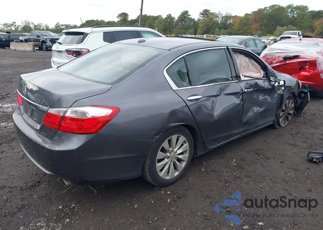 1HGCR2F89FA000546: 43418821