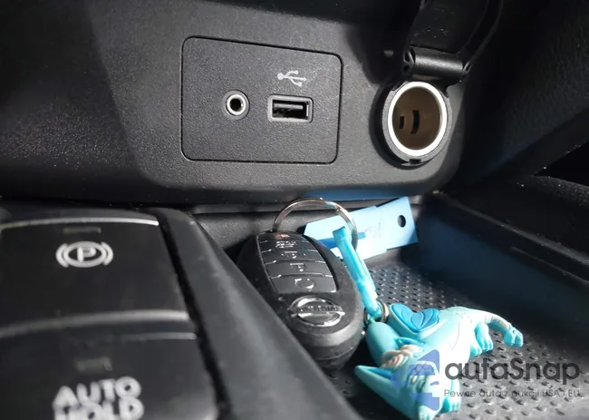 JN8AT2MV0KW400299: 43418897