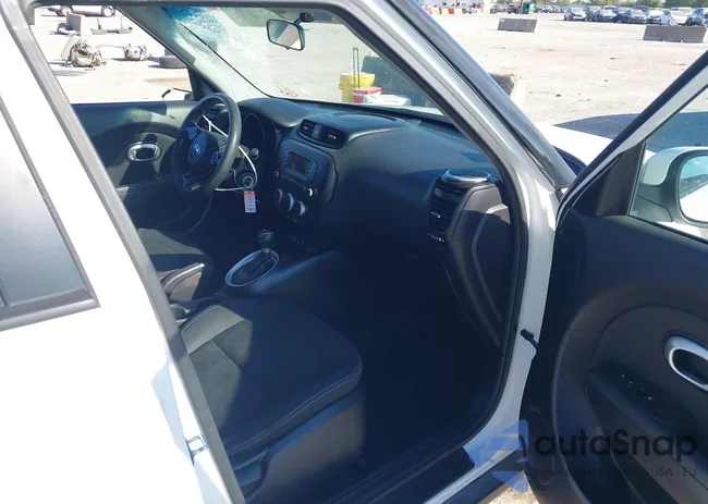 KNDJN2A25E7074014: 43418183