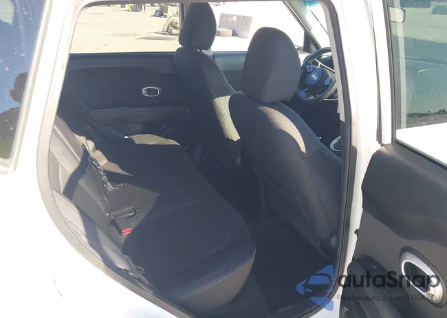 KNDJN2A25E7074014: 43418183