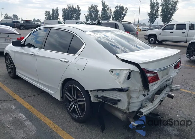 1HGCR2F59HA167238: 43418232