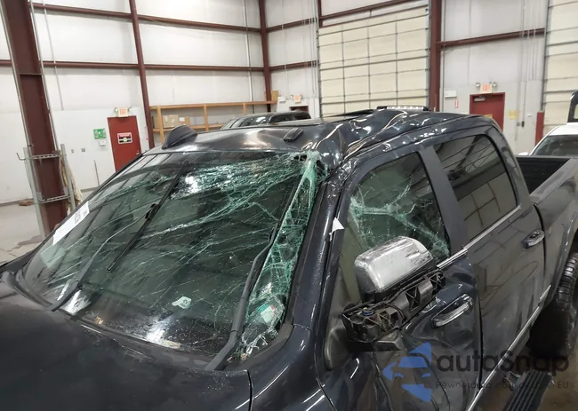 3C6UR5SL8KG530184: 43418236