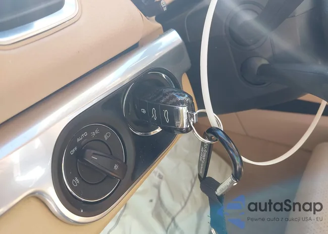 WP0AB2A89EK190892: 43418408