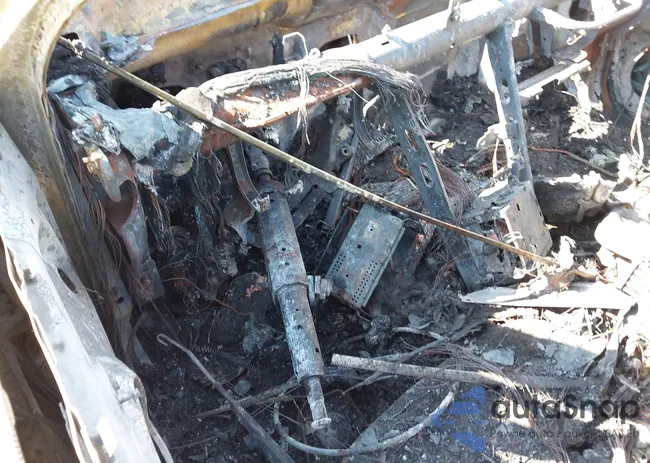 1G11G5SXXDF259615: 43418417