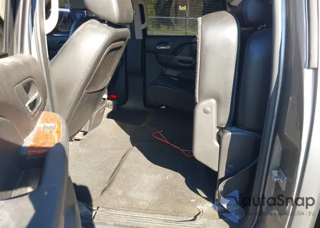 2GCEK13MX71546713: 43419863