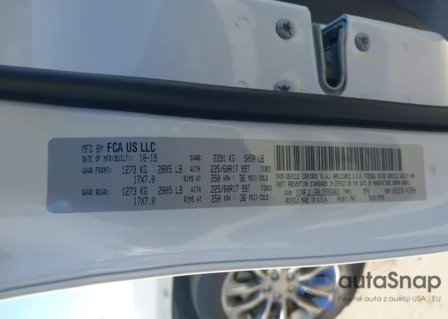 1C4PJLLB8LD556063: 43420813