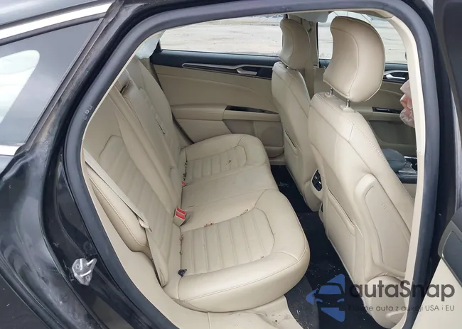 3FA6P0LU2FR190547: 43420834