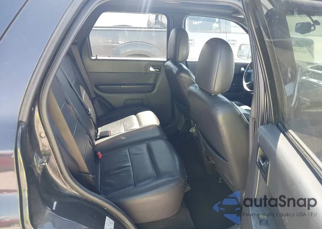 1FMCU0E75BKB72485: 43420243