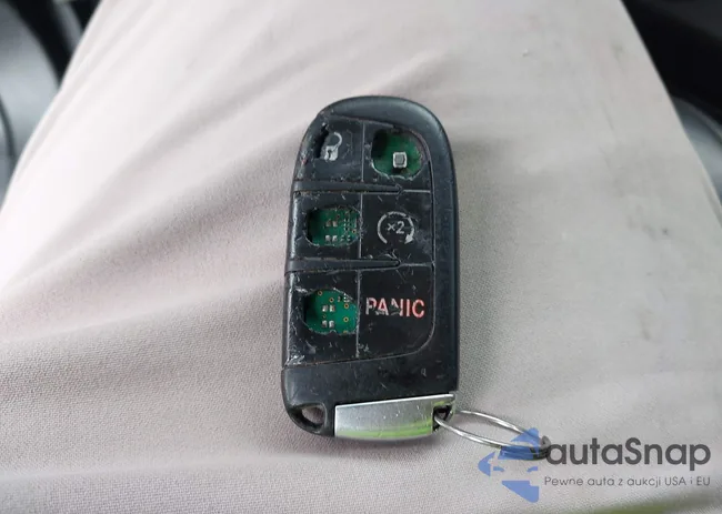 3C4PDCBG5FT580565: 43420333