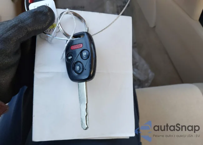 1HGCP26368A057400: 43420520