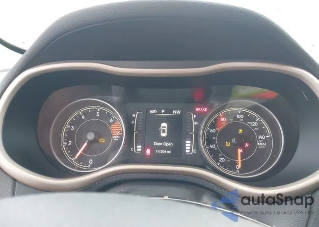 1C4PJLCB3JD566545: 43420529