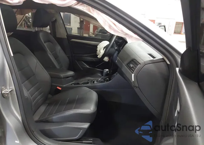 3VWC57BUXMM094234: 43421621