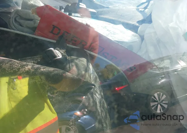 1C4RJYB68P8905697: 43421752