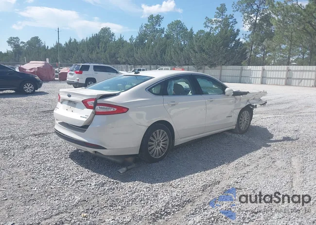 3FA6P0LU2ER204834: 43421795