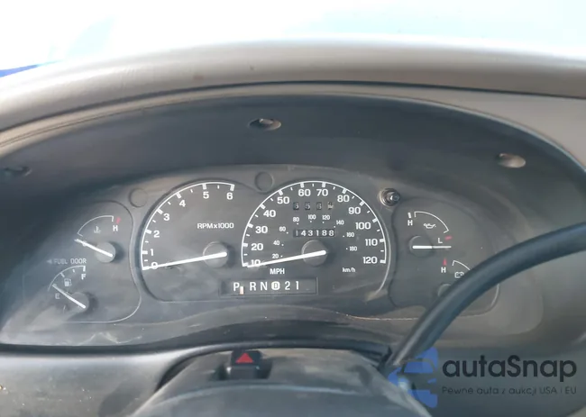 1FTYR14X8WPB46880: 43421801