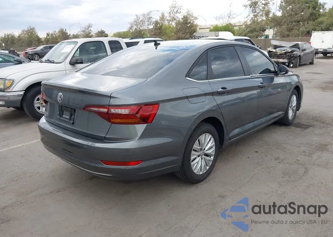 3VWC57BU4KM233948: 43421979