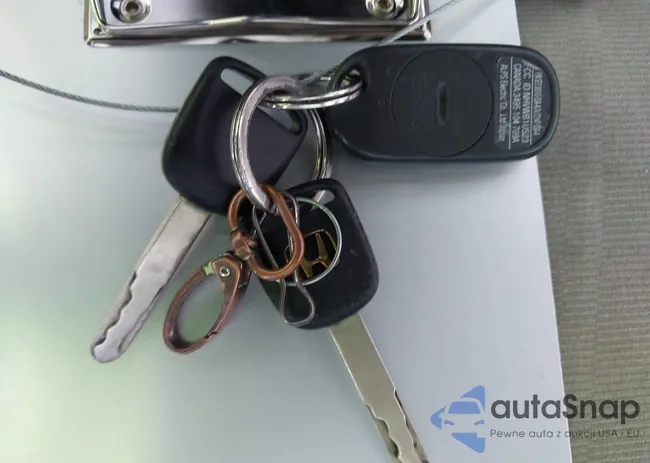 2HGES16584H567293: 43422018