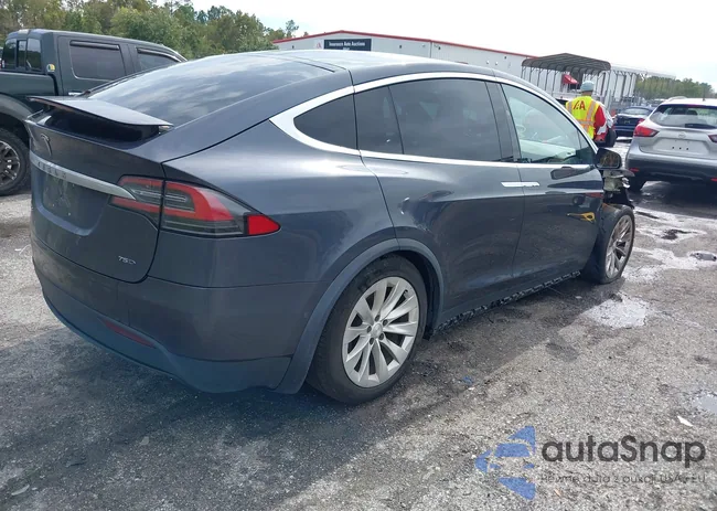 5YJXCDE21JF088101: 43422028