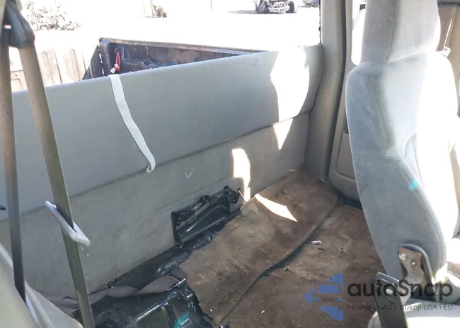 1GCCS19W028148335: 43421189