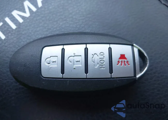 1N4AL3AP8GC123553: 43421237