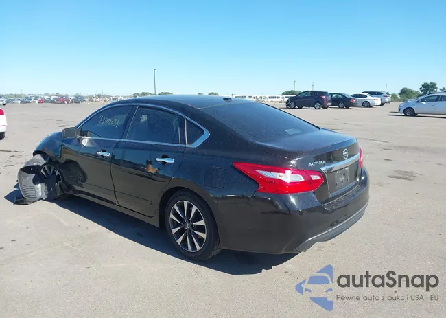 1N4AL3AP8GC123553: 43421237