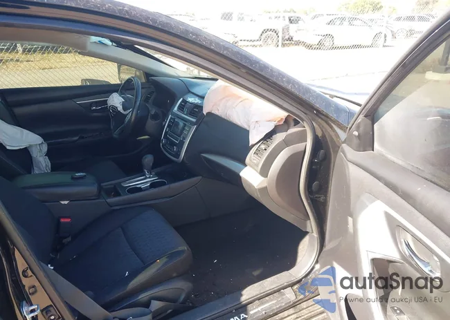 1N4AL3AP8GC123553: 43421237