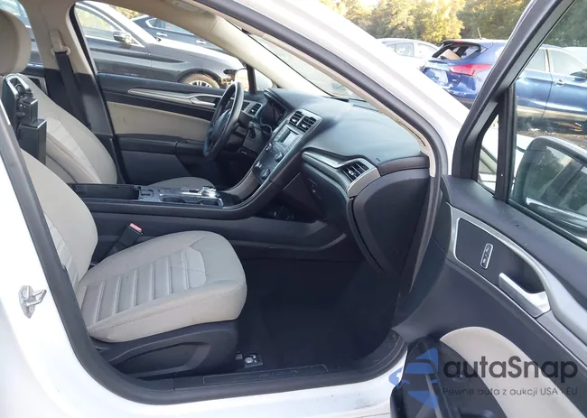 3FA6P0G79KR266988: 43421273