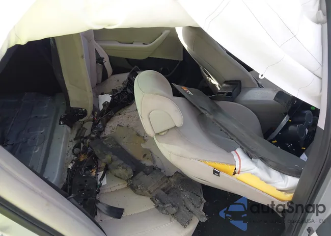 5NPE24AF2HH535842: 43421401