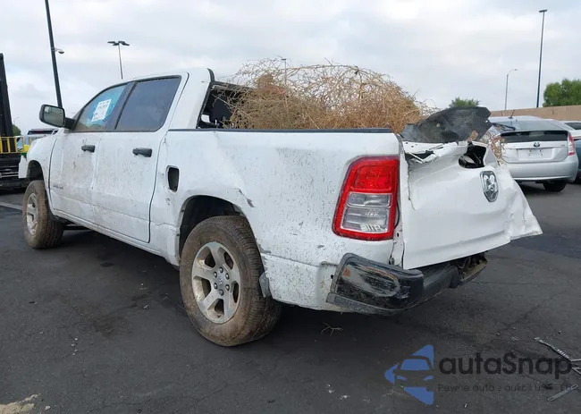 1C6RREGT7KN526827: 43423024