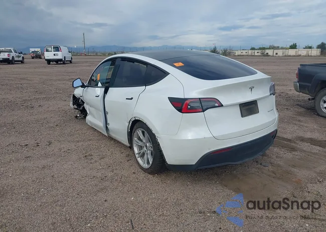 5YJYGDEE8LF052749: 43422194