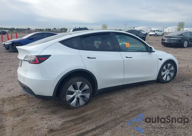 5YJYGDEE8LF052749: 43422194