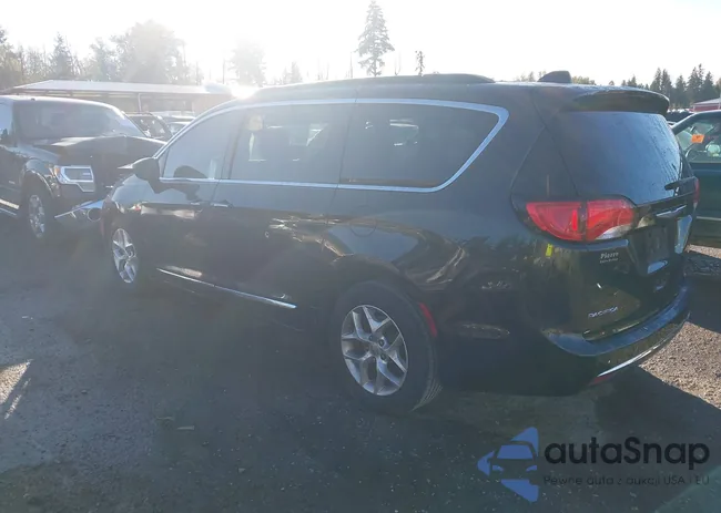 2C4RC1BG1HR816344: 43422224