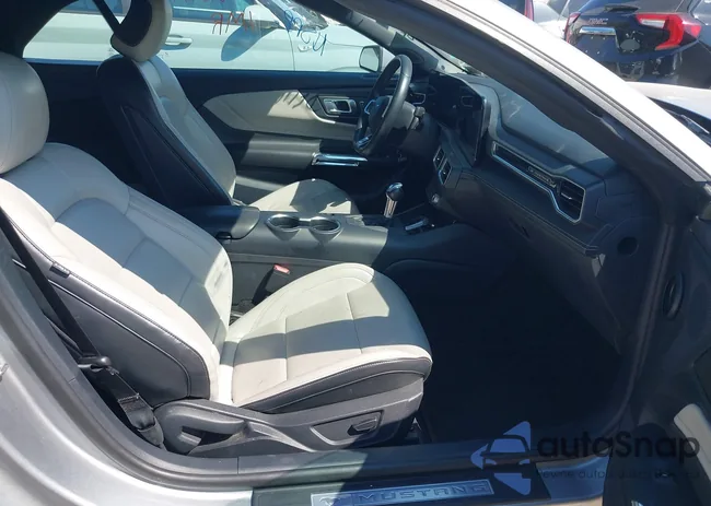 1FAGP8UH5R5120150: 43422248