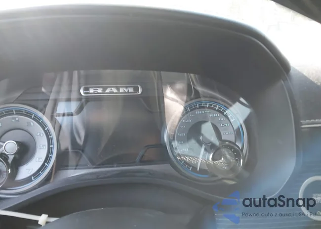 1C6SRFPT1LN369871: 43422308