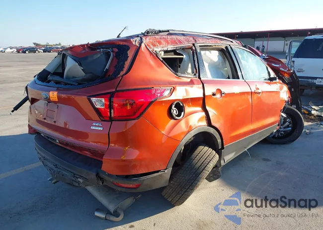 1FMCU0HD7KUA54010: 43422365