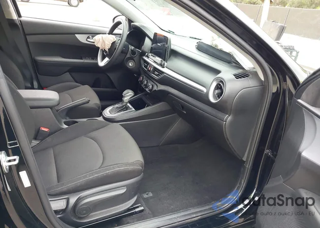 3KPF24AD6RE698809: 43422557