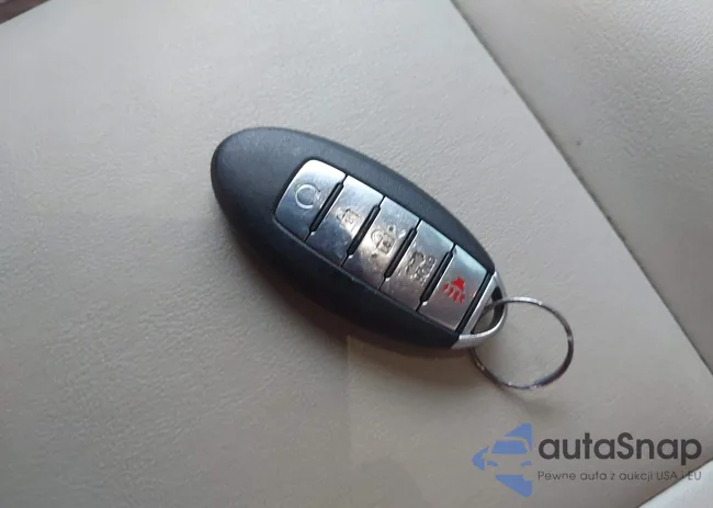 JN1EV7AR1HM840566: 43423737