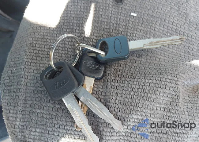 1FTNE24W06DB23235: 43423757