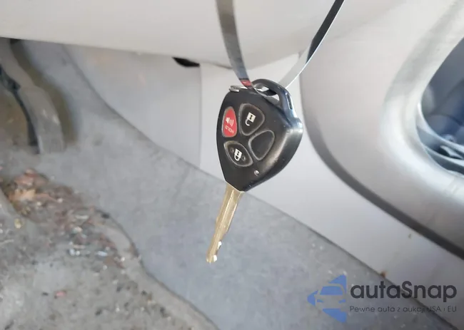 2T3BF33V09W017776: 43423857